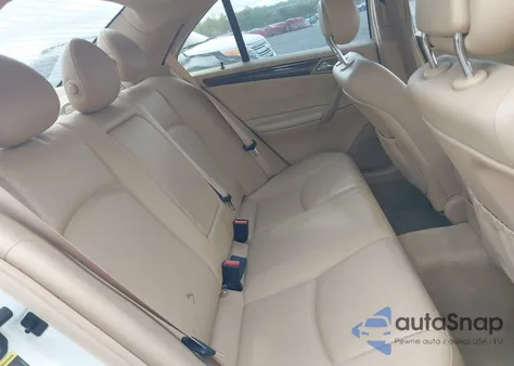 2003 Mercedes-Benz C 240 из США, поврежденный, VIN WDBRF81J63F366329